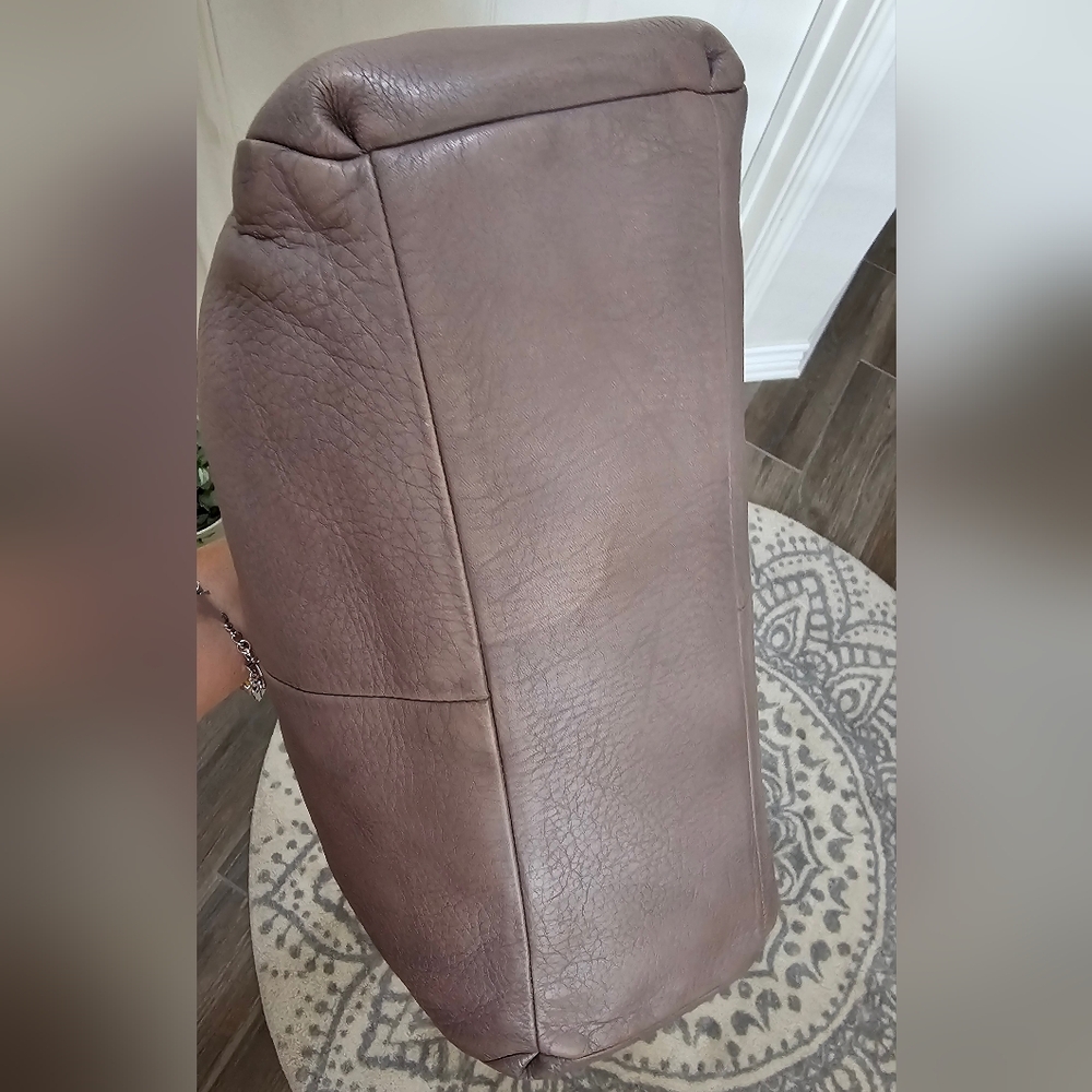 Coach Pebbled Leather Madison Phoebe In Taupe Preloved - Picture 15 of 16